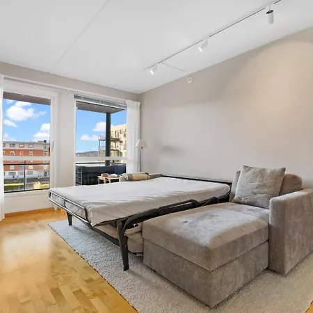 Heimby - Parking - Balcony Apartment *